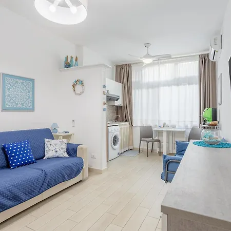 Flat Blu Mondello *