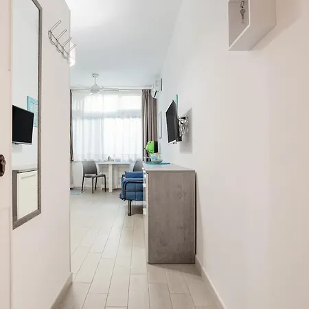 Apartment Flat Blu Mondello